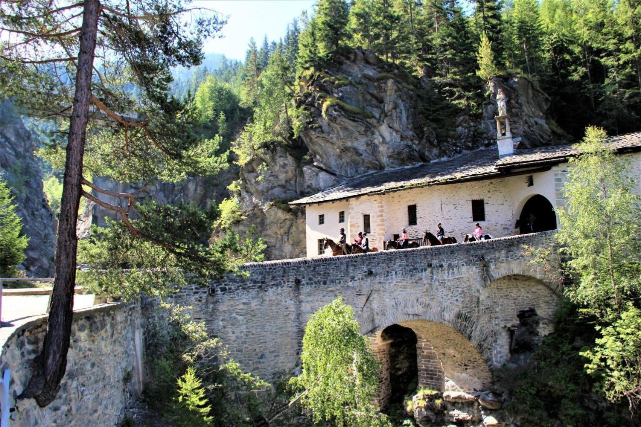 Hotel Club Adonis Valfrejus By Olydea Modane Exterior photo