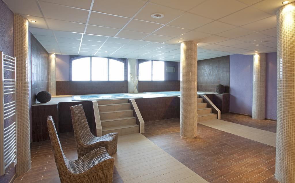 Hotel Club Adonis Valfrejus By Olydea Modane Exterior photo